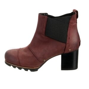 Sorel Burgundy Leather Block Heel Ankle Boots
